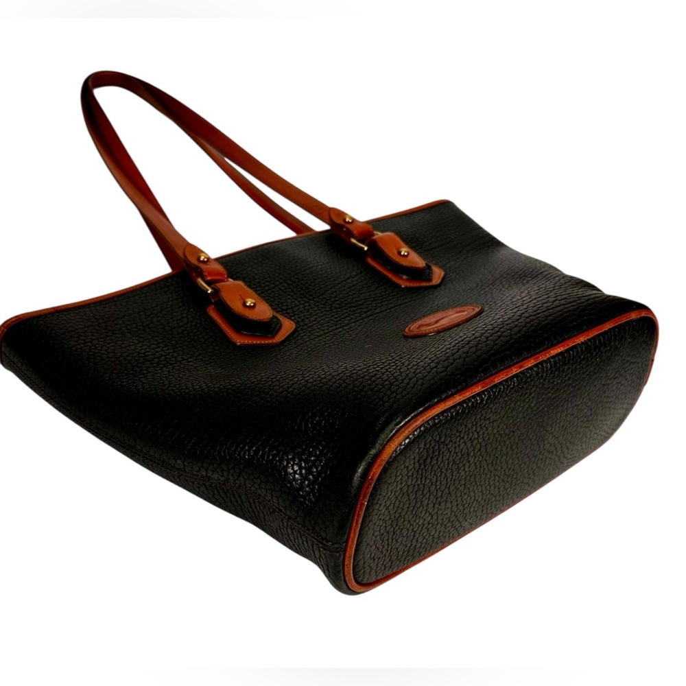 Dooney & Bourke Vintage Leather Shoulder Tote Bag - Picture 4 of 13